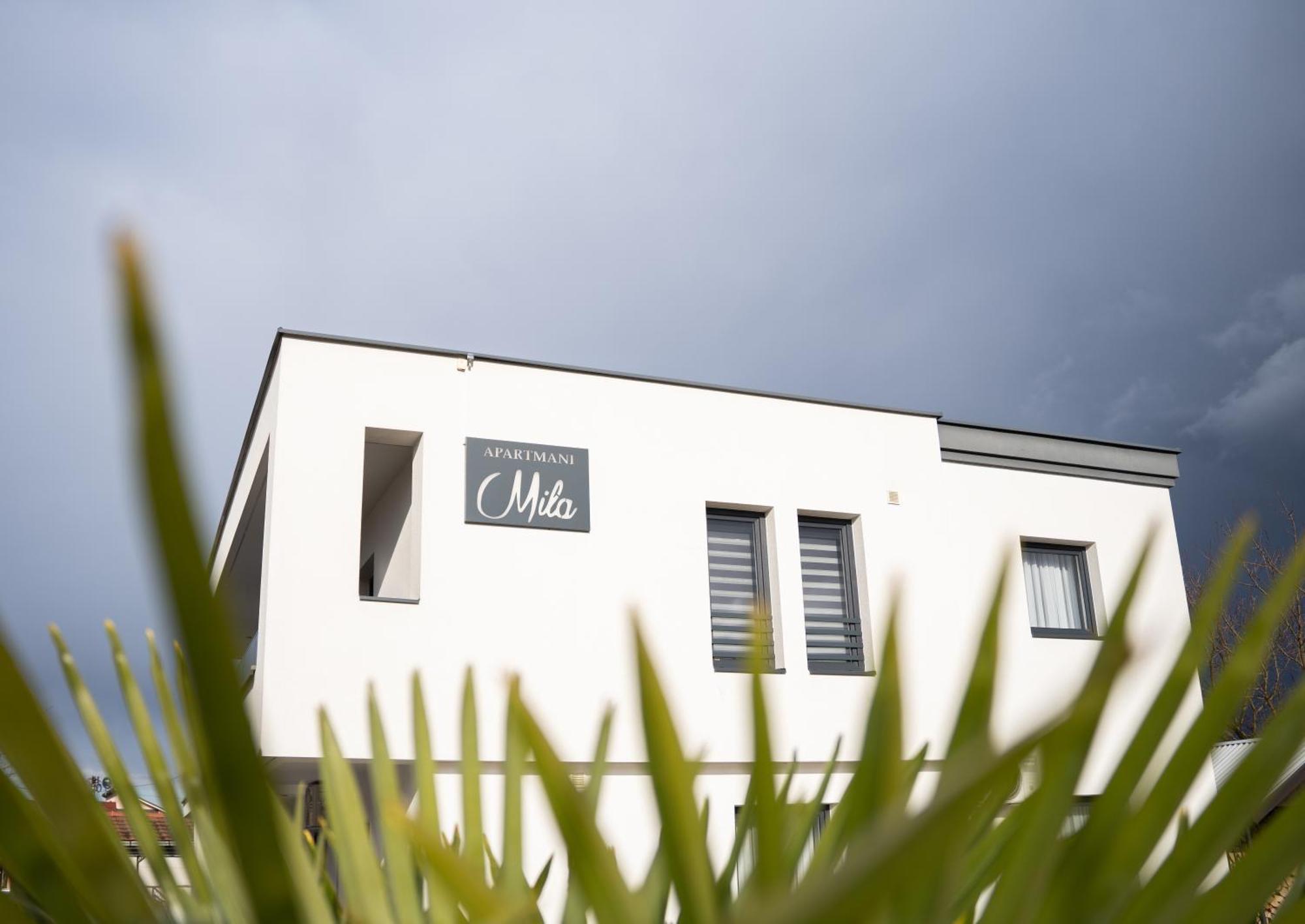 Apartmani Mila Laktaši Εξωτερικό φωτογραφία